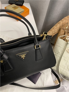 Сумка Prada 121716