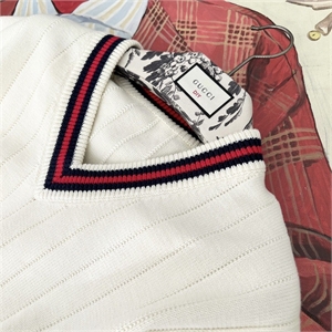 Свитер GUCCI 121789