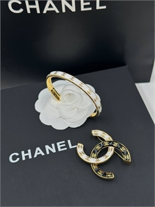 Брошь CHANEL Лого 121904 - фото 166826