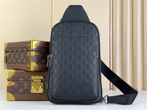 Сумка LOUIS VUITTON 40 см 121975