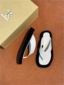 Сланцы THE ROW 121988