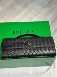 Клатч BOTTEGA VENETA Andiamo 122622 - фото 170235