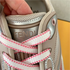 Кроссовки FENDI 123135