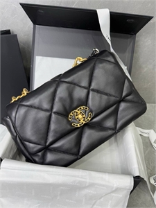 Сумка CHANEL 123359