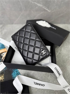 Обложка CHANEL 123615