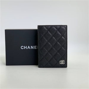 Обложка CHANEL 123650