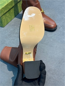 Ботинки GUCCI 124683