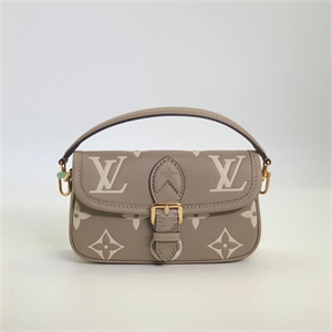 Сумка  LOUIS VUITTON 124718