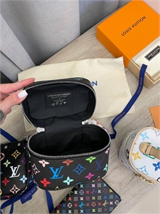 Косметичка LV 125202