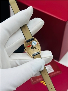 Часы Cartier 125362_45191