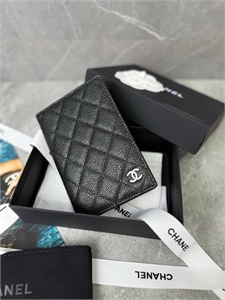 Обложка CHANEL 123650