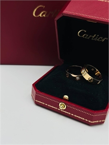 Кольцо Cartier 125546