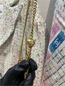 Сумка CHANEL 126102