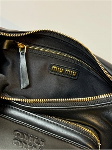 Сумка MIU MIU 126180