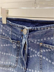 Джинсы CHANEL 126218