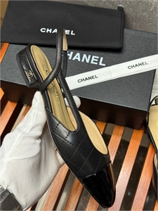 Слингбек CHANEL 126558