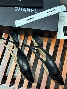 Слингбек CHANEL 126558