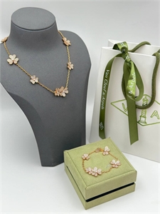 Колье Van Cleef 38 см 126560