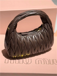 Сумка MIU MIU 126626