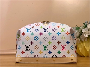 Косметичка LOUIS VUITTON 126637 - фото 190337