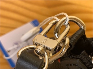 Сумка LOUIS VUITTON 126639