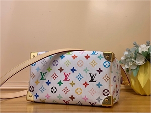 Сумка LOUIS VUITTON 126642