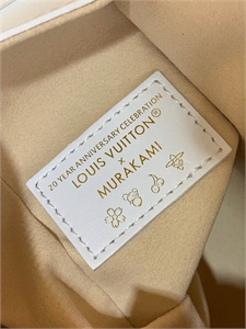 Сумка LOUIS VUITTON 126643