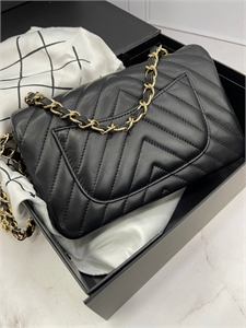 Сумка CHANEL 20 см 126676