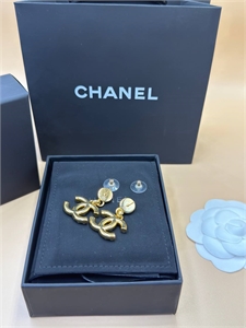 Серьги CHANEL 126704