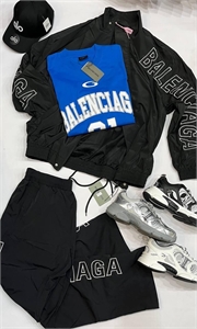 Костюм BALENCIAGA 126882 - фото 191373