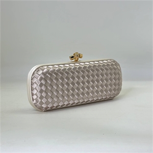 Клатч BOTTEGA VENETA 24 см 127989