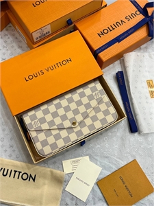 Клатч LOUIS VUITTON 128169