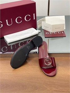 Тапочки GUCCI 127039
