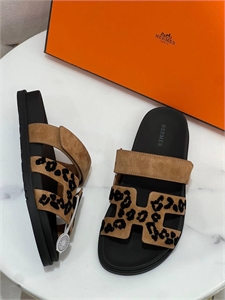 Шлепанцы HERMES 127333
