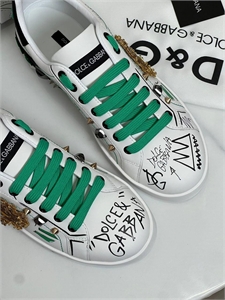 Кроссовки DG 127290