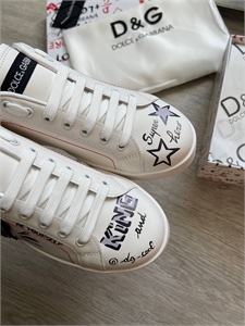 Кроссовки DG 127287