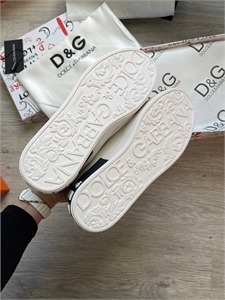 Кроссовки DG 127287