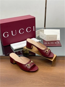 Тапочки GUCCI 129146