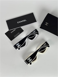 Очки CHANEL 129650