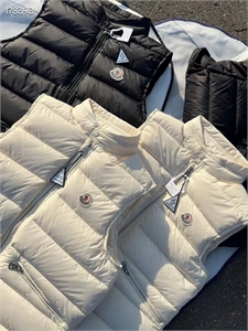 Жилет MONCLER 129904 - фото 206059