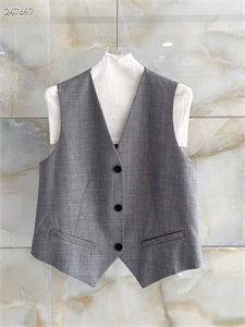 Костюм BRUNELLO CUCINELLI 130008