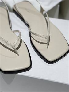 Сандалии THE ROW 130705