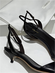 Босоножки THE ROW 130713