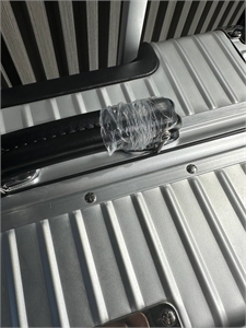 Чемодан REMOVE 130990 - фото 212491