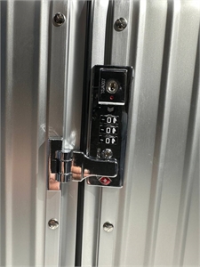 Чемодан REMOVE 130990 - фото 212493