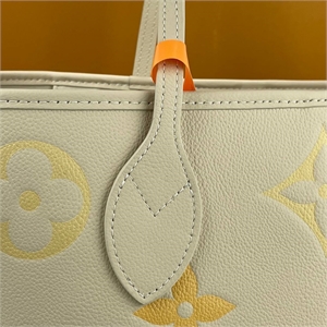 Сумка  LOUIS VUITTON 131033