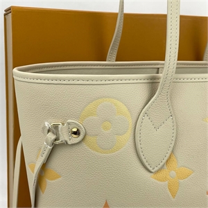 Сумка  LOUIS VUITTON 131033