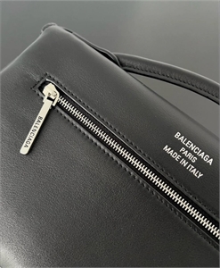 Сумка BALENCIAGA 131090