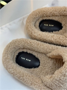 Шлепанцы THE ROW 131252