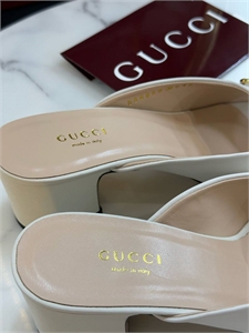 Босоножки GUCCI 131630
